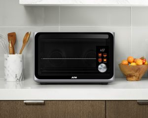 JUNE OVEN